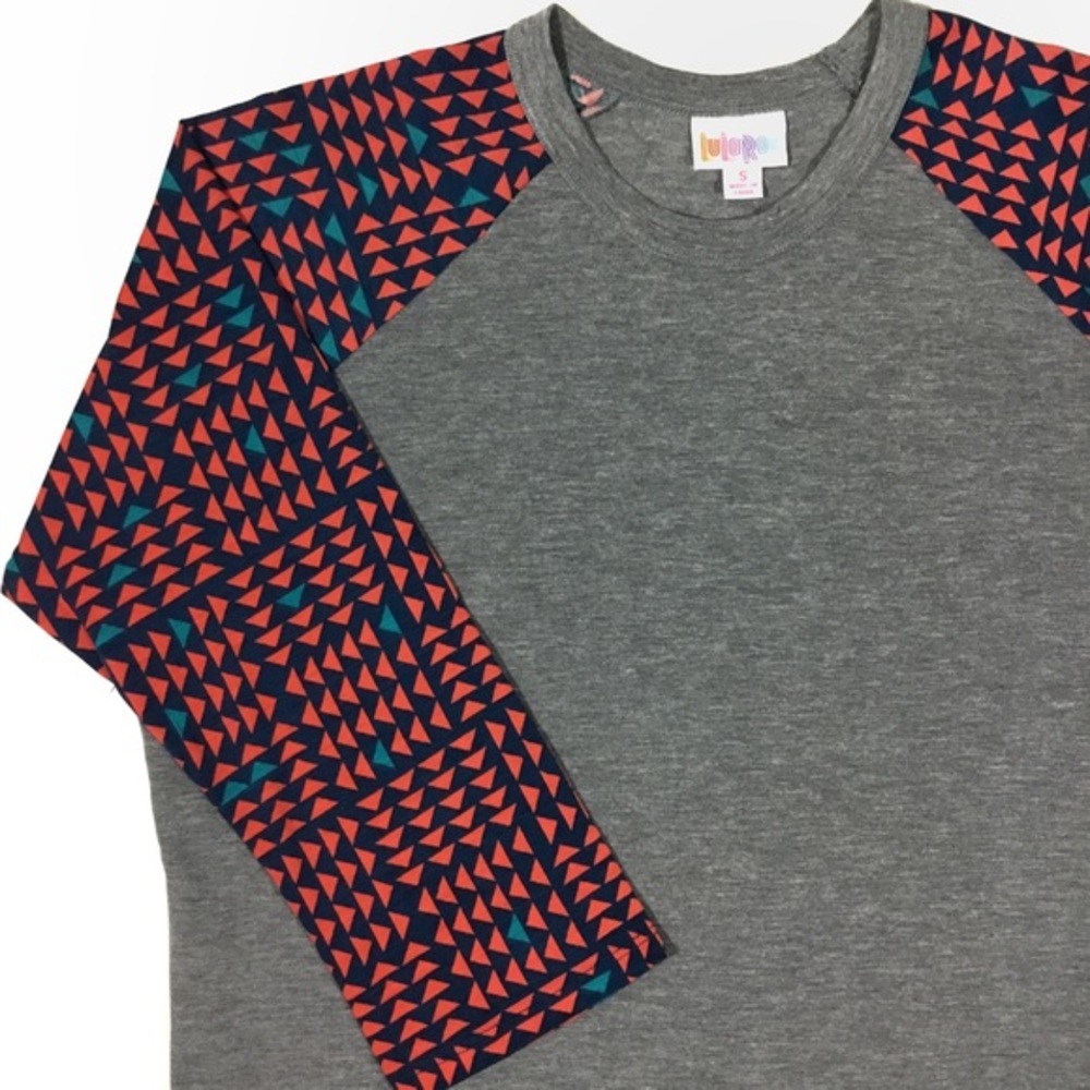New With Tags! LuLaRoe Raglan Randy T Size Small - Picture 3 of 7